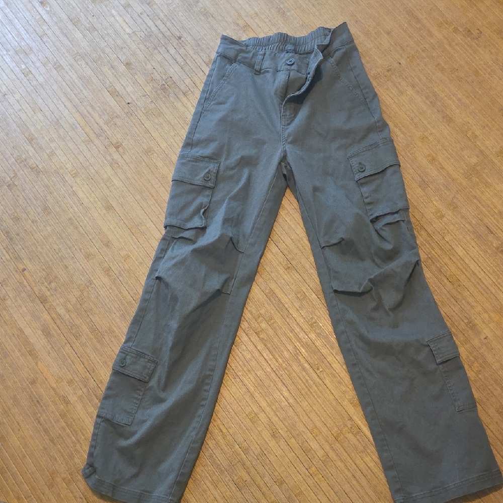 Wild Fable Women's Green Cargo Pants